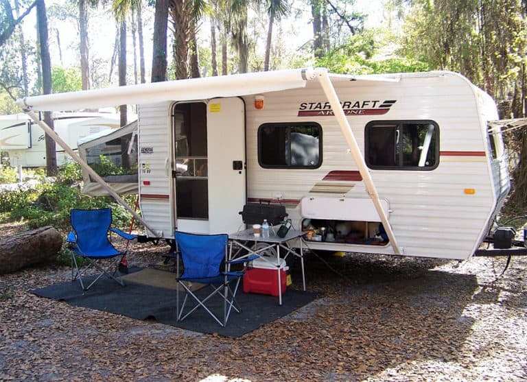 travel trailers under 10 000 pounds