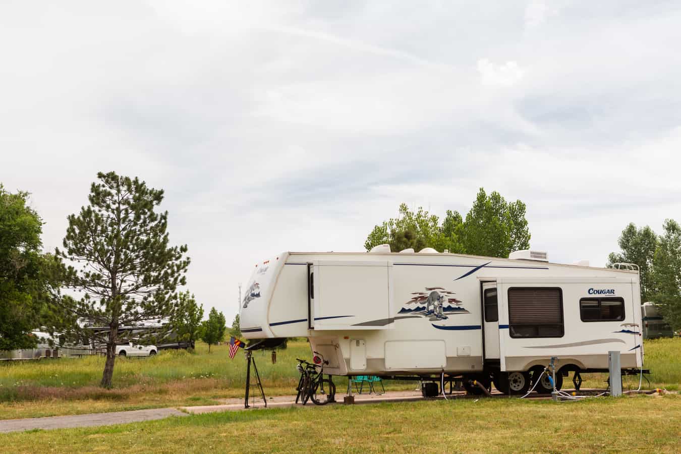 Do Fifth Wheel Tripods Really Help Very Much?