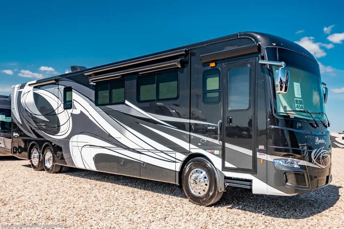 best rv for long distance travel
