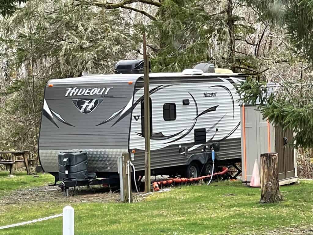 travel trailers are only worth what someone is willing to pay for them