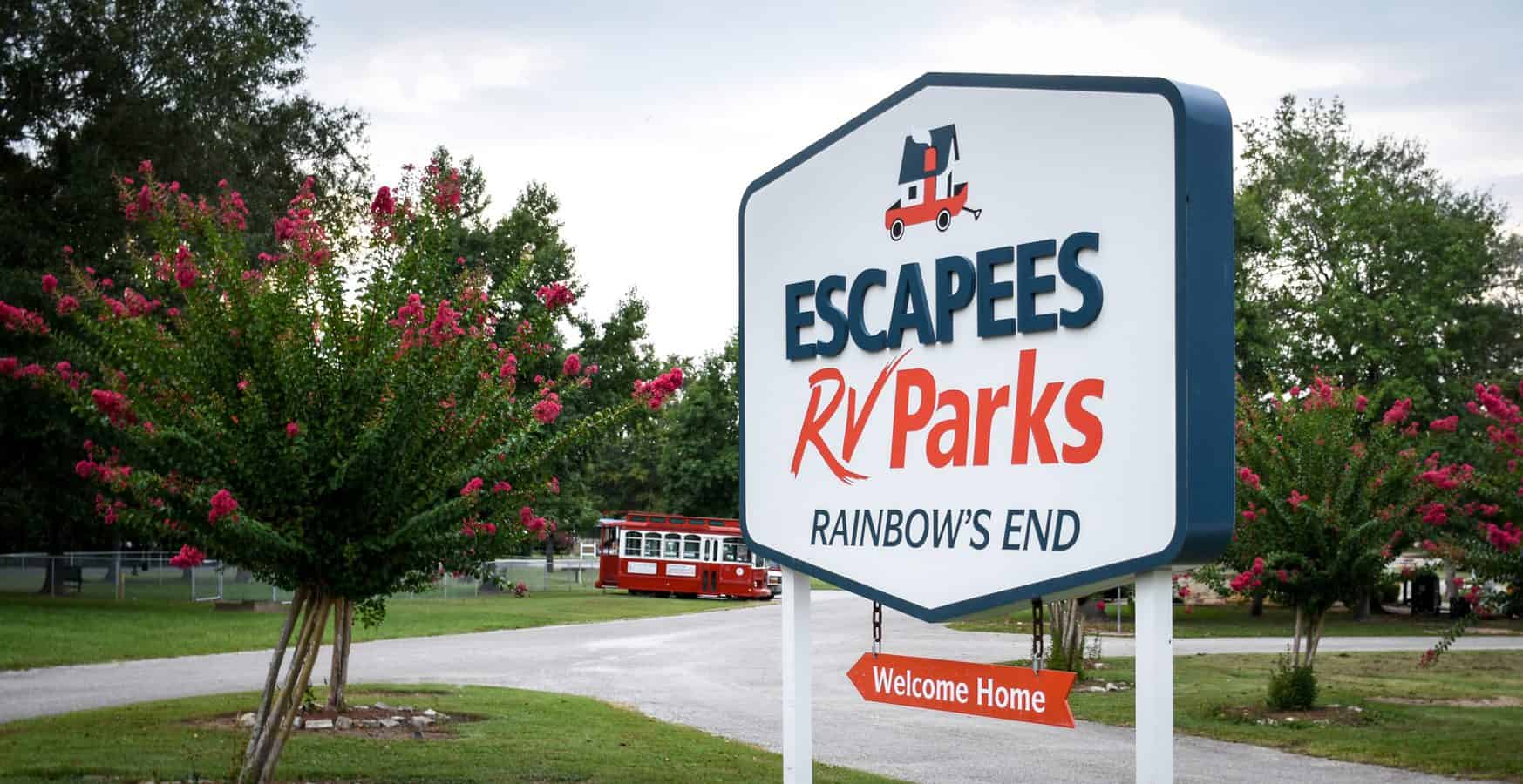 Welcome sign at an Escapees RV Park