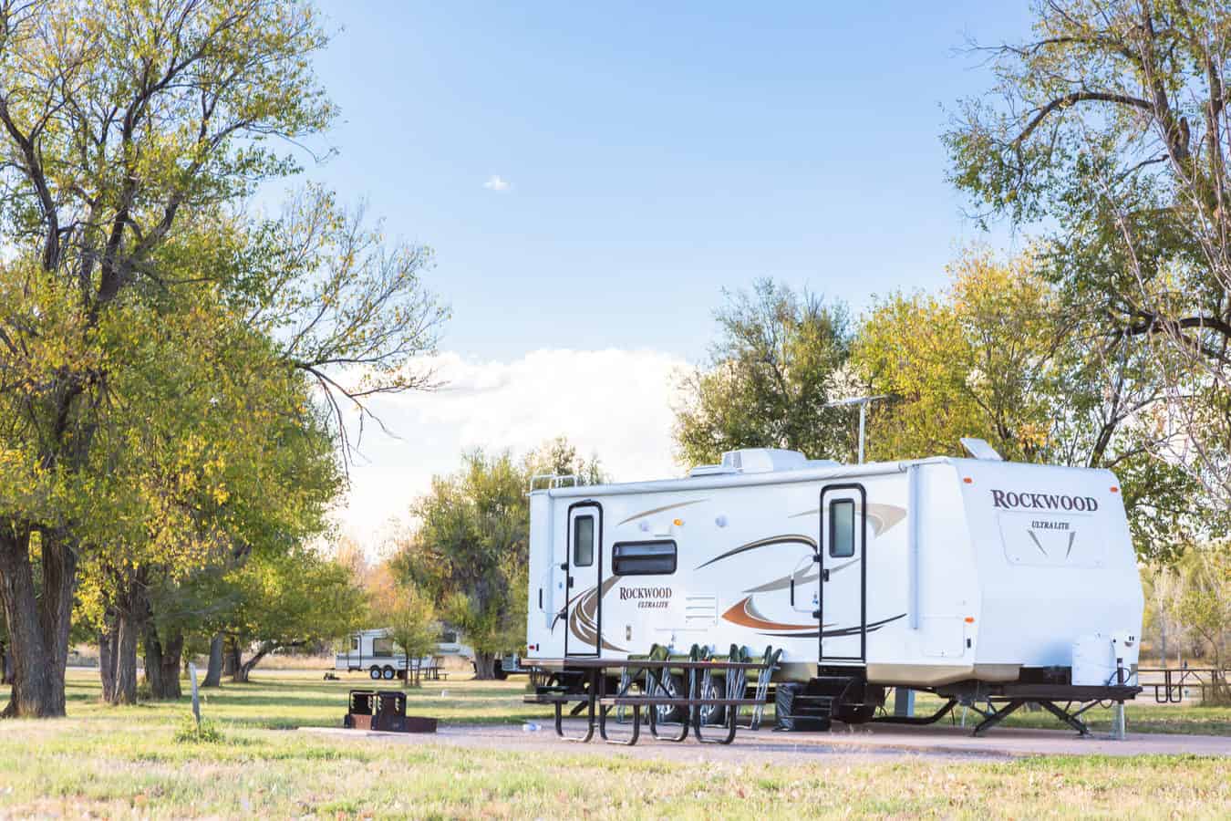 Travel Trailer vs Toy Hauler RV: Which One Is Right For You?