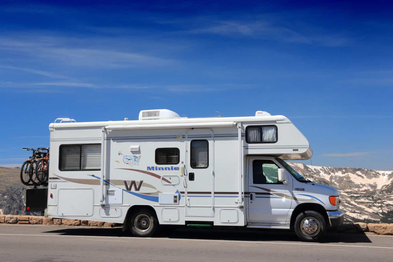 motorhome on side of road - can you rent to own an RV