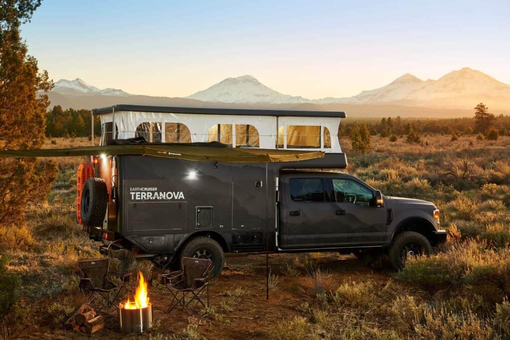EarthCruiser campers for trucks