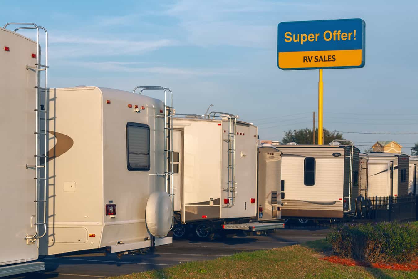 RVs at dealer, buying an RV